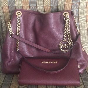 Authentic Michael Kors purse and wallet
